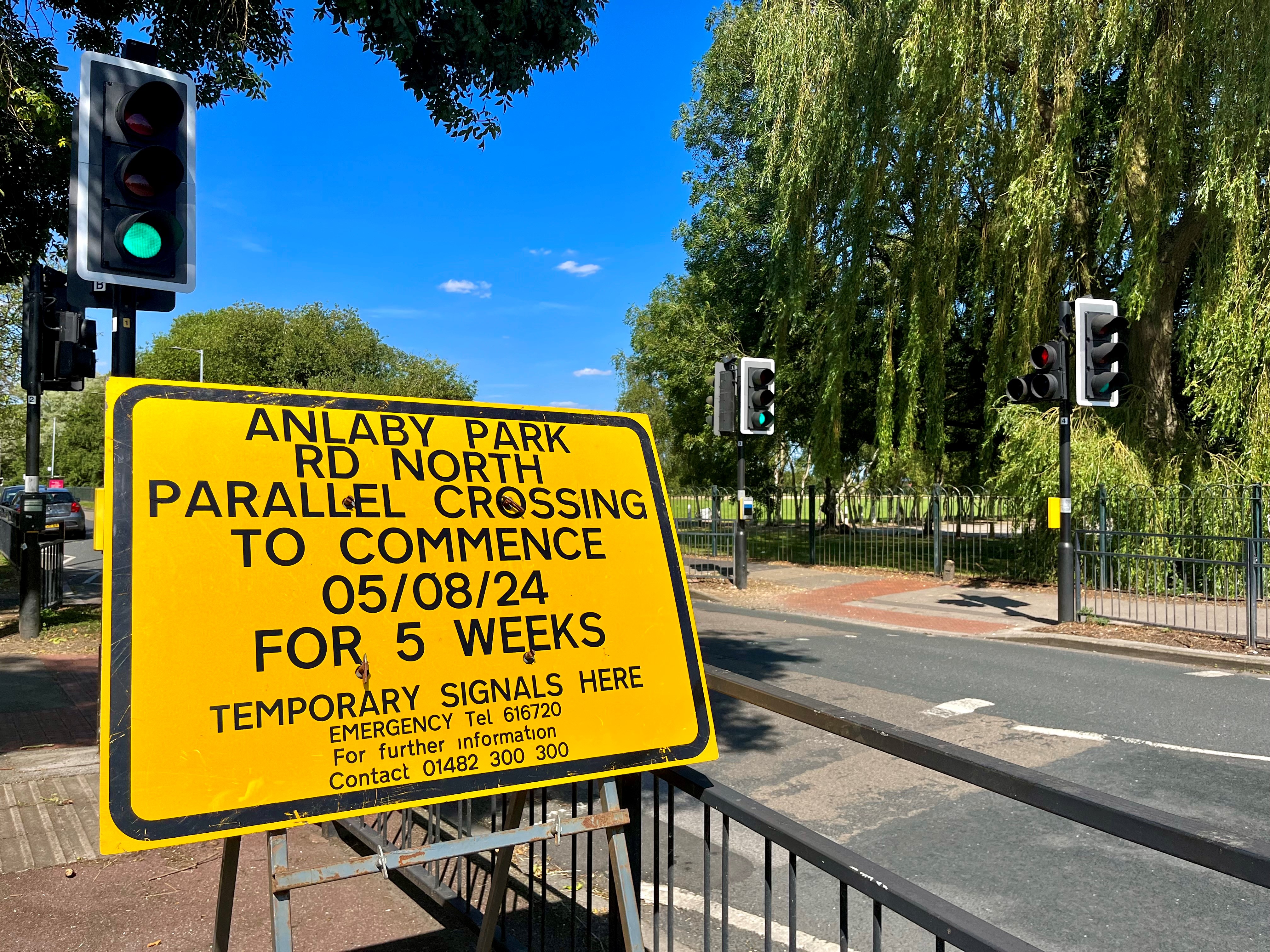 A road sign confirming work on Anlaby Road Park North